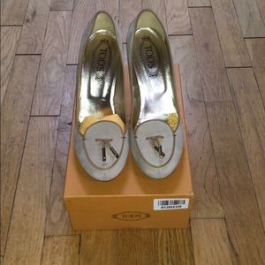 Tod’s Heels